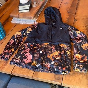 Nwot large women’s north face pullover jacket super cute floral print